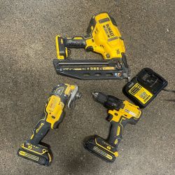Dewalt Niler Gun 16 G  Multitool Taladro Dos Baterías Y Un Cargador
