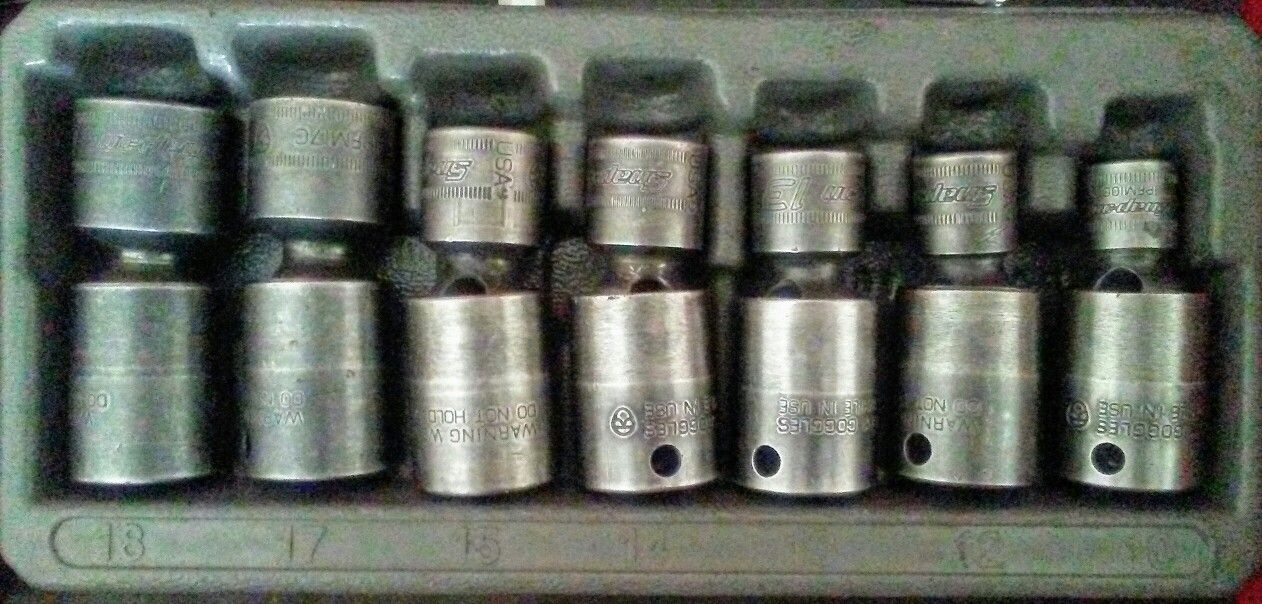 Snap On 3/8 Drive Impact Swivel Socket Set