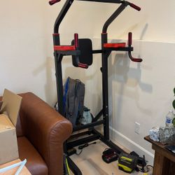 Pull Up Station 