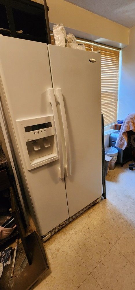 Refrigerator For Sale $100