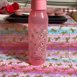 Tupperware Water Bottle 