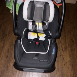 Graco car seat