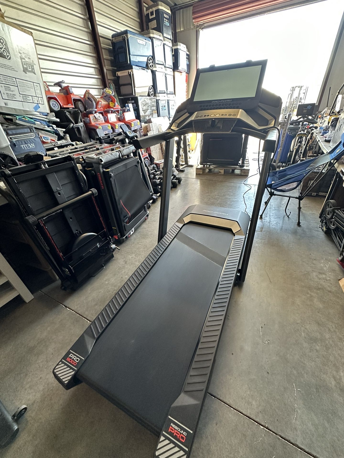 ProForm Pro 9000 Smart Treadmill