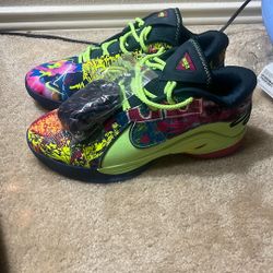 Nike LeBron 22’Bryce’s World’