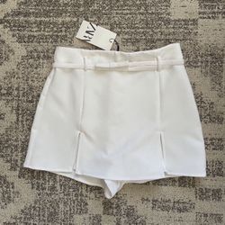 Zara Chic Women's White Tailored Skort Size M 