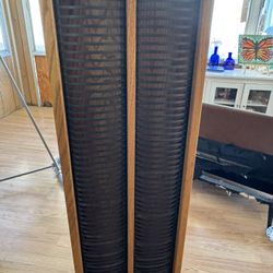 Mueble Para CDs Y DVD 