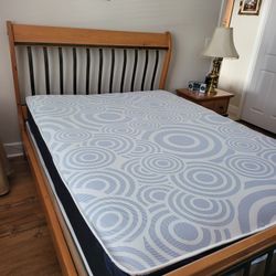 New QUEEN MATTRESS and BOX SPRING 2PC