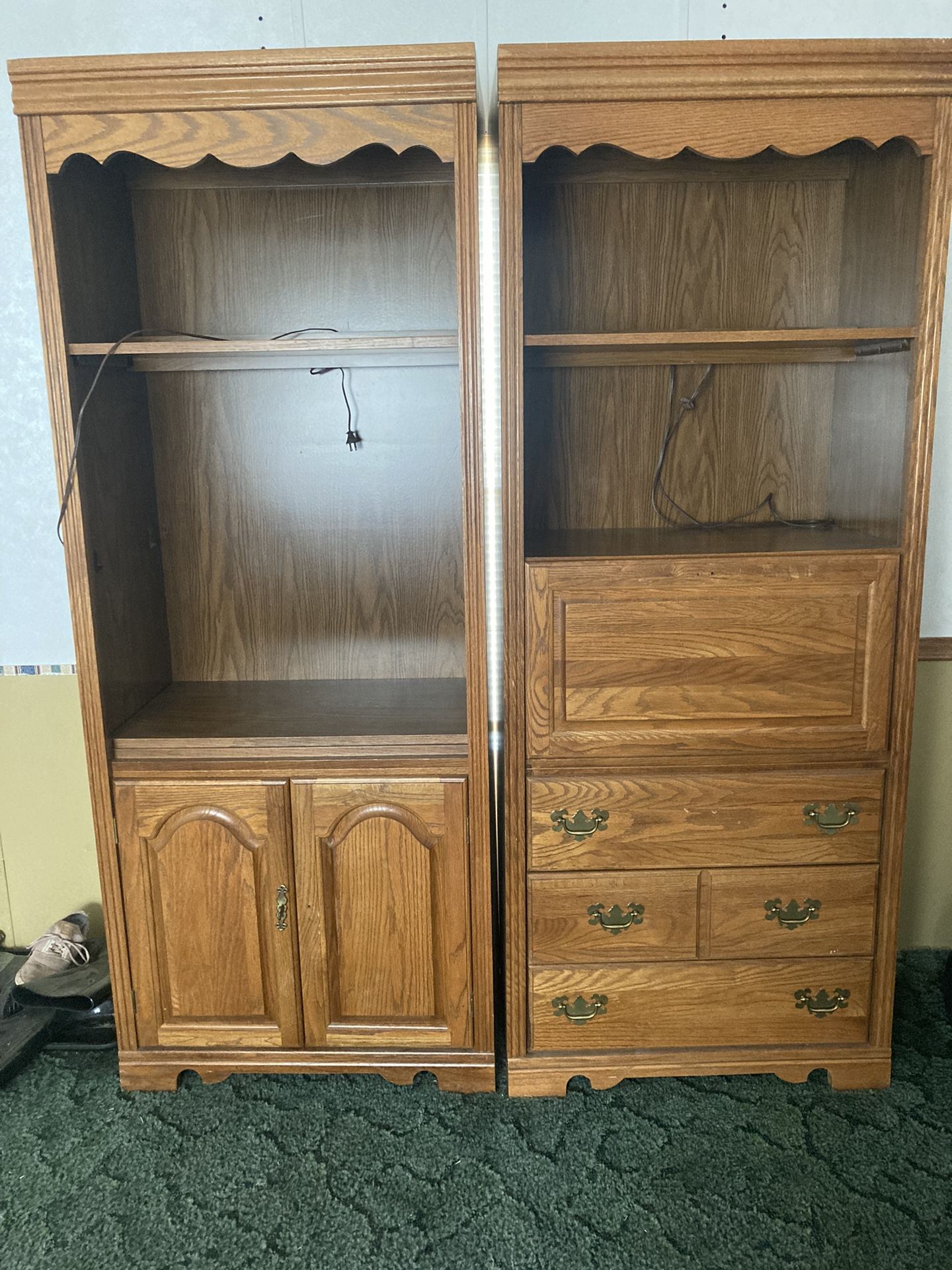 Entertainment Centers