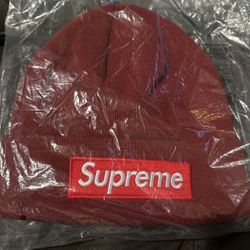Supreme New Era Logo Beanie