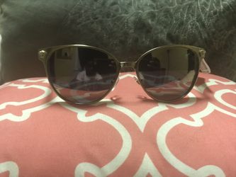 Designer sunglasses for sale brand new message me for price