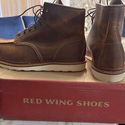 Red Wing Classic Moc