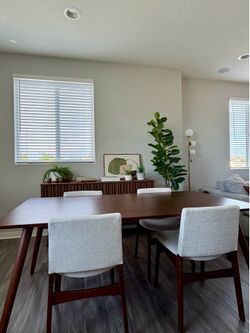 Article - Seno 71” Dinning Room Table - Walnut with 4 Chairs from article