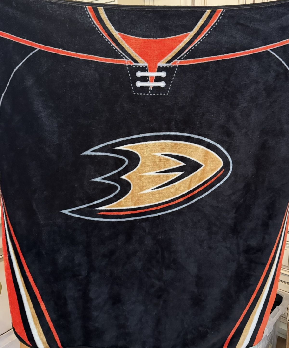 Anaheim ducks jersey blanket and #17 plush