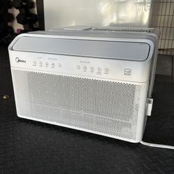 Window AC Unit 