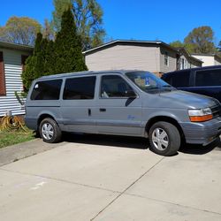 1994 Dodge Caravan