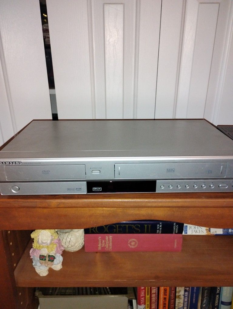 Samsung DVD & VHS Combo