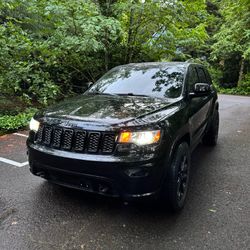2020 Jeep Grand Cherokee