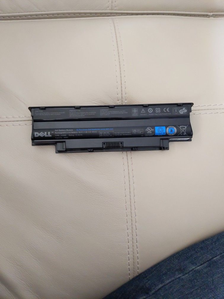 DELL Laptop Battery J1KND