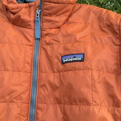 Patagonia NWT  Boys nano puff Jacket  Size S (7-8)