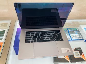 MacBook Pro 2018 16gb ram 512gb ssd
