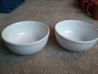 Soup bowls