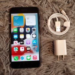 iPhone 8 Plus - UNLOCKED - Like New 