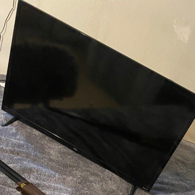 32" Roku TV