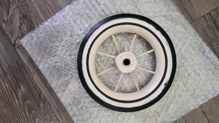 Red flier Tricycle Wheel