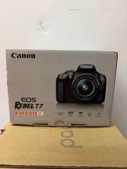 Canon EOS Rebel T7 DSLR Camera Kit