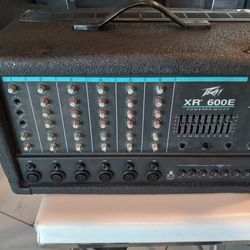 Peavey XR. 600E6 Channel Power Mixer Good condition