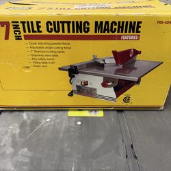 7inch wet saw.  Like new