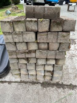 49 FREE yard pavers (4”x11”)