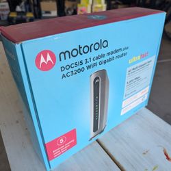 Motorola DOCSIS 3.1 Cable Modem & Router MG8702