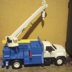 Consumer Energy GMC(1996) Topkick Bucket Truck (Working Coin bank)