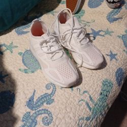 Adidas BOOST BOYS 5.5