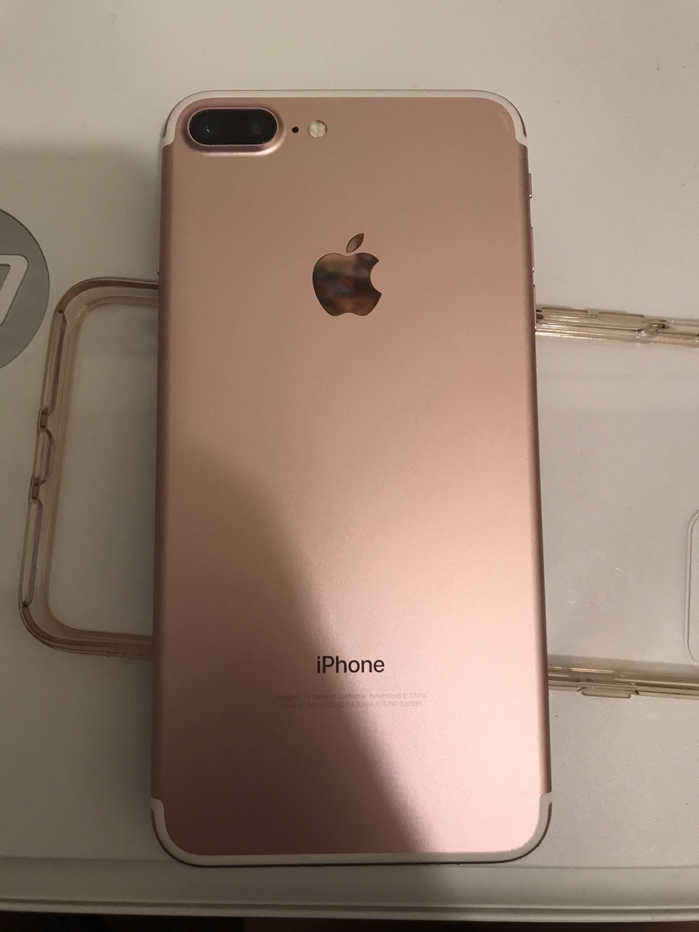 IPHONE 7 PLUS, Rose gold, 32 GB.