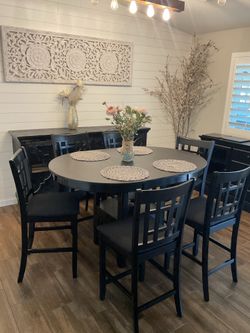 Dinning Table