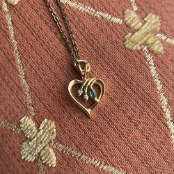 14K Yellow Gold Emerald and Diamond Heart Shaped Necklace Pendant