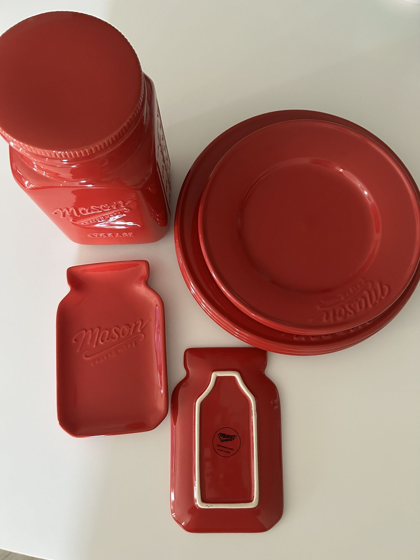 Christmas Red Mason Entertainment Serving Set