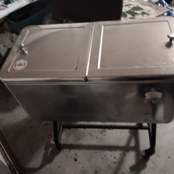 Stainless Steel Ice Cooler!