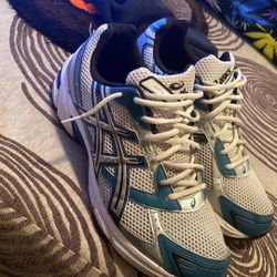 asics need gone today