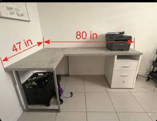 L shaped desk