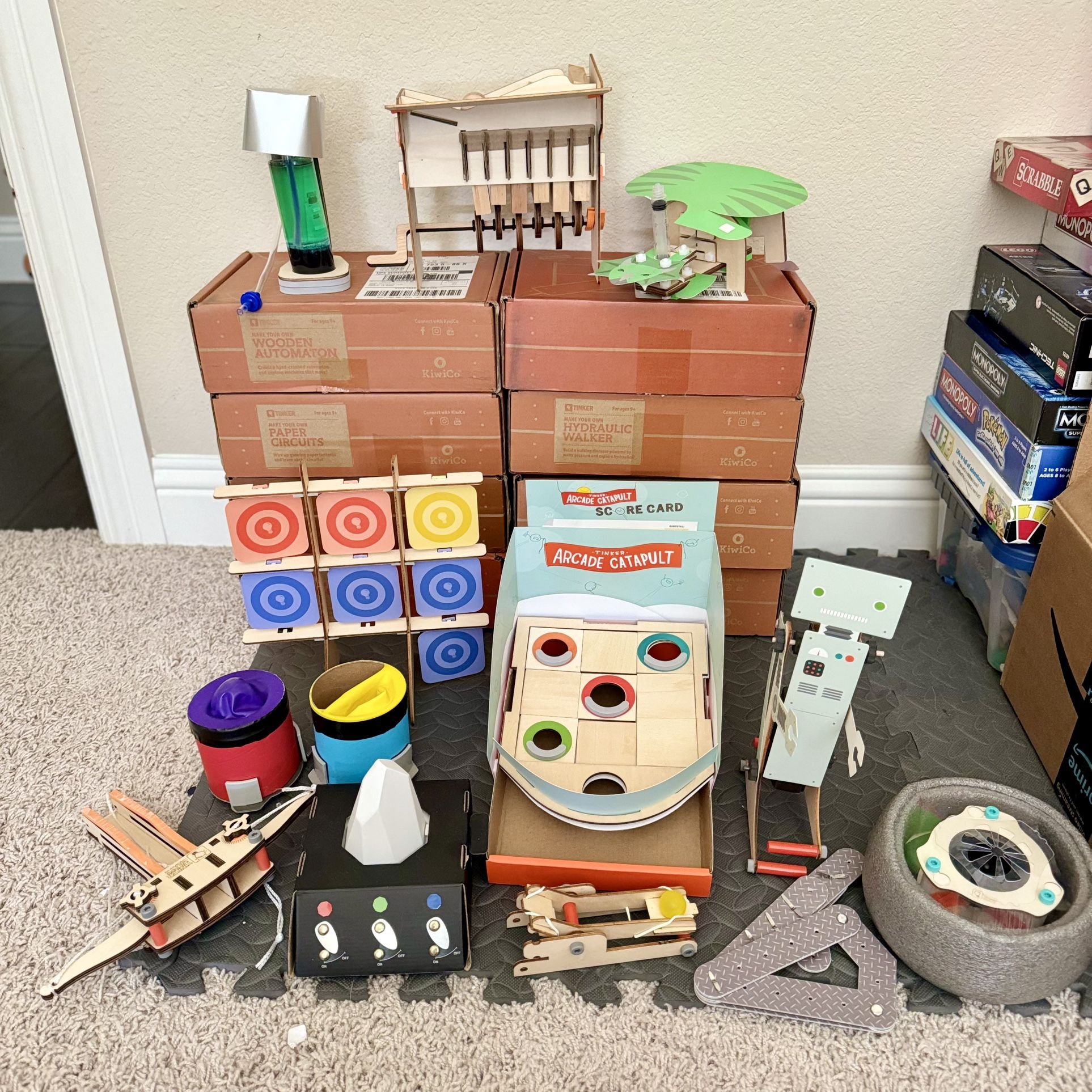 Tinker Kiwi Co. STEM projects For Ages 9+