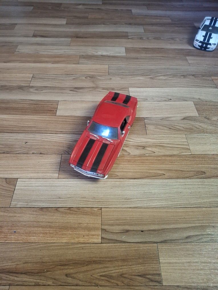 1968 Chevy Camaro Z28 (Toy Die Cast)