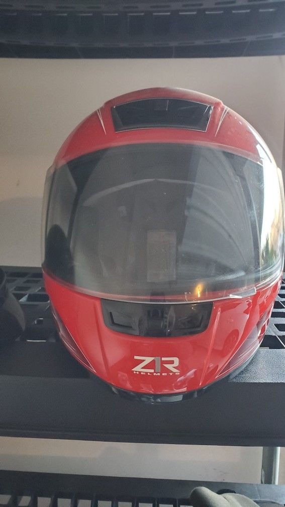 Z1R Phantom Helmet - Size Medium. Red. Like New