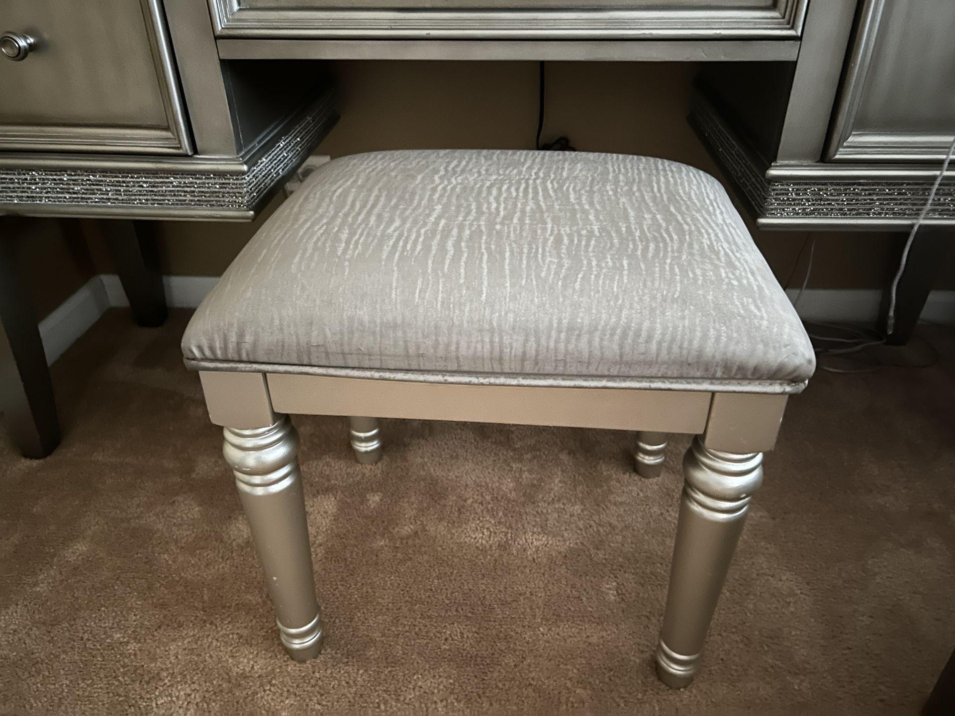 Upholstered Gray Vanity Stool