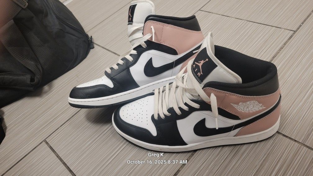 Black And Pink Jordan's Size 13