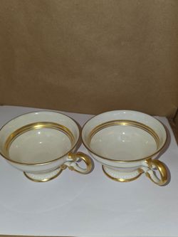 Vintage royal fitted demitasse cup castleton (USA)