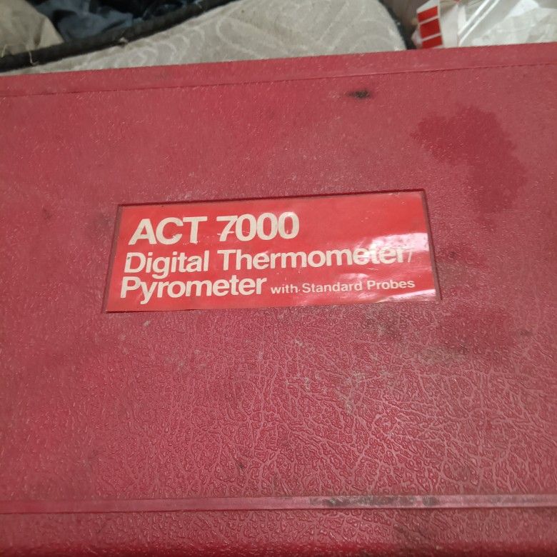 Snap-on Digital Thermometer