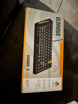 Glorious GMMK 3 HE GAMING KEYBOARD